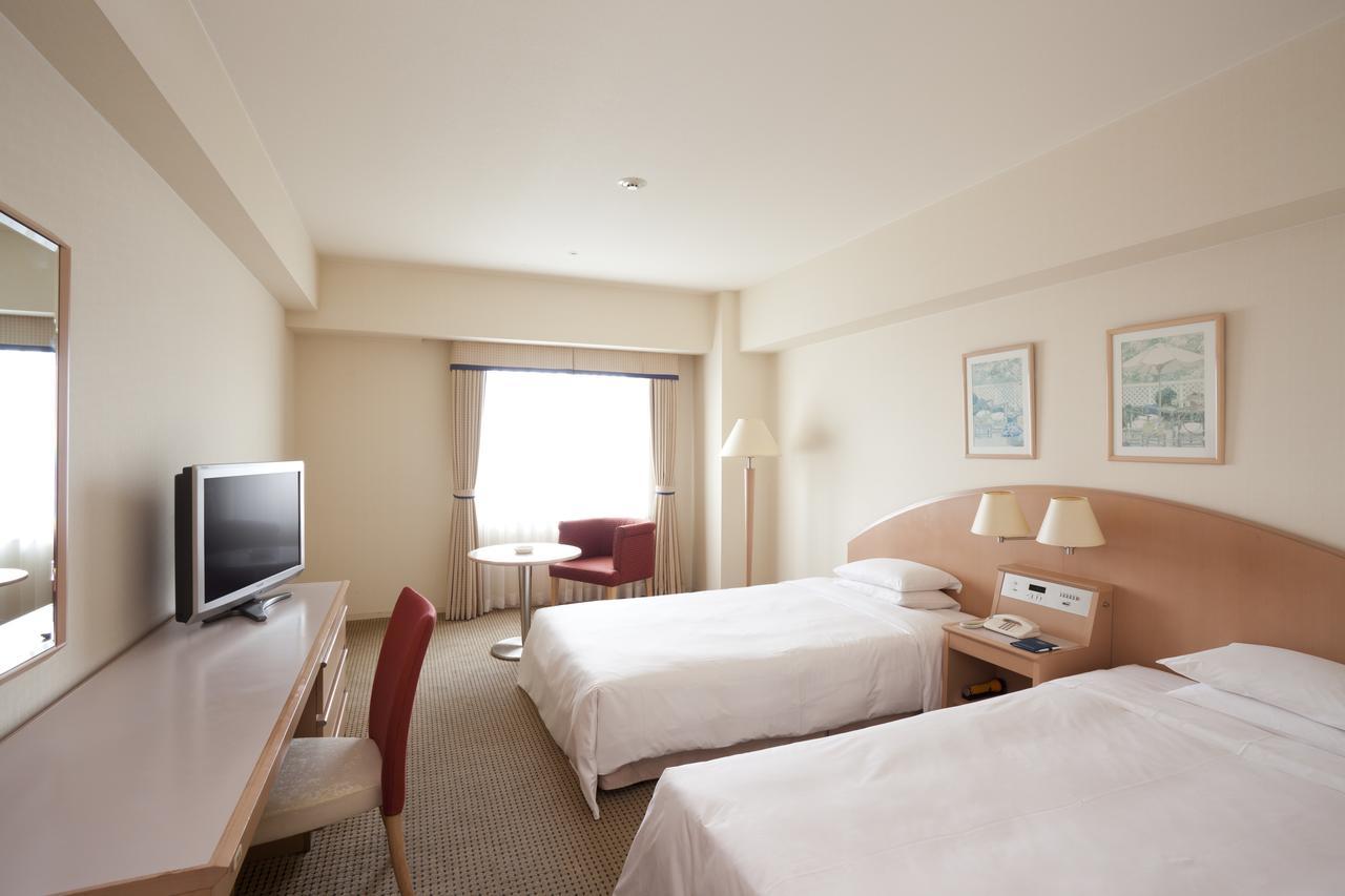 Hotel Hewitt Koshien Nishinomiya Exterior photo